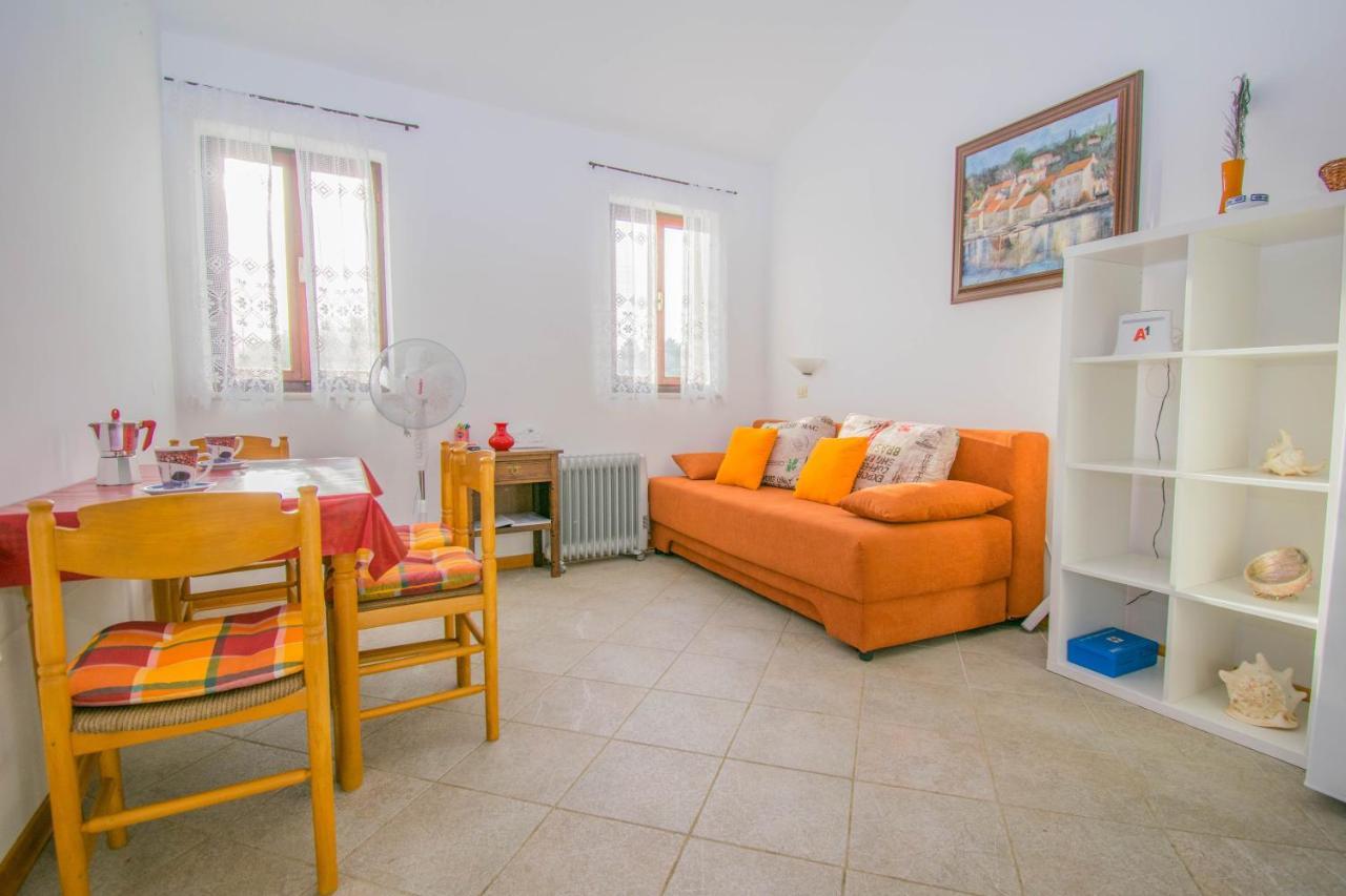 Holiday House Punta Blue & Orange 5M From The Sea, Island Cres Punta Kriza Ngoại thất bức ảnh
