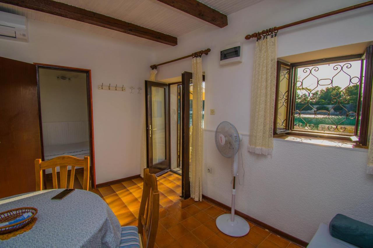 Holiday House Punta Blue & Orange 5M From The Sea, Island Cres Punta Kriza Ngoại thất bức ảnh