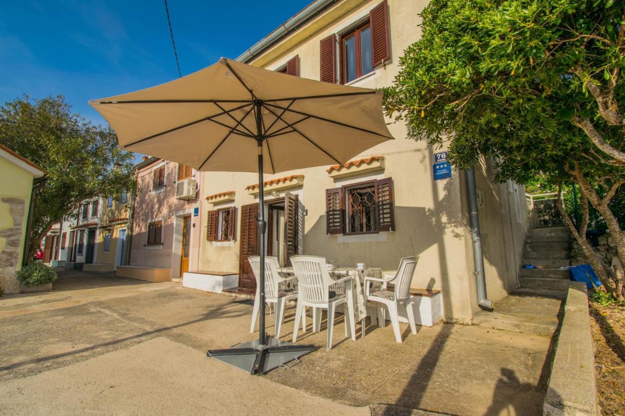 Holiday House Punta Blue & Orange 5M From The Sea, Island Cres Punta Kriza Ngoại thất bức ảnh