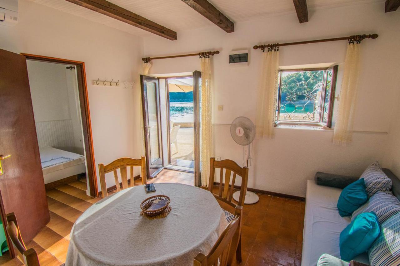Holiday House Punta Blue & Orange 5M From The Sea, Island Cres Punta Kriza Ngoại thất bức ảnh